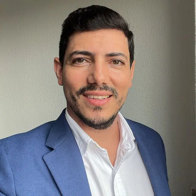 Dr. Daniel Caixeta ULTRA - Fisioterapeuta Domiciliar em Goiânia
